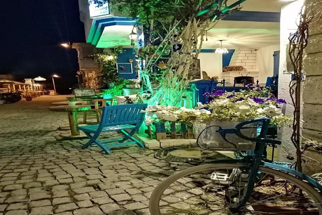 Beyaz Ev Hotel Alaçatı Eksteriør billede